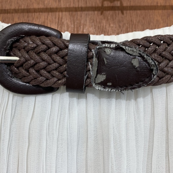 Adam Levine skirt - Picture 2 of 3